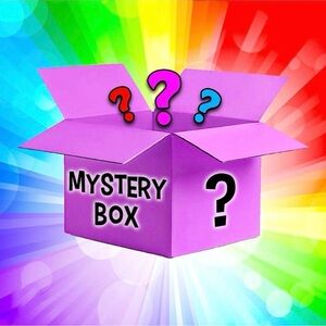 Women’s eight piece mystery box
